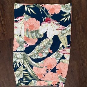 Ann Taylor Flower pencil skirt